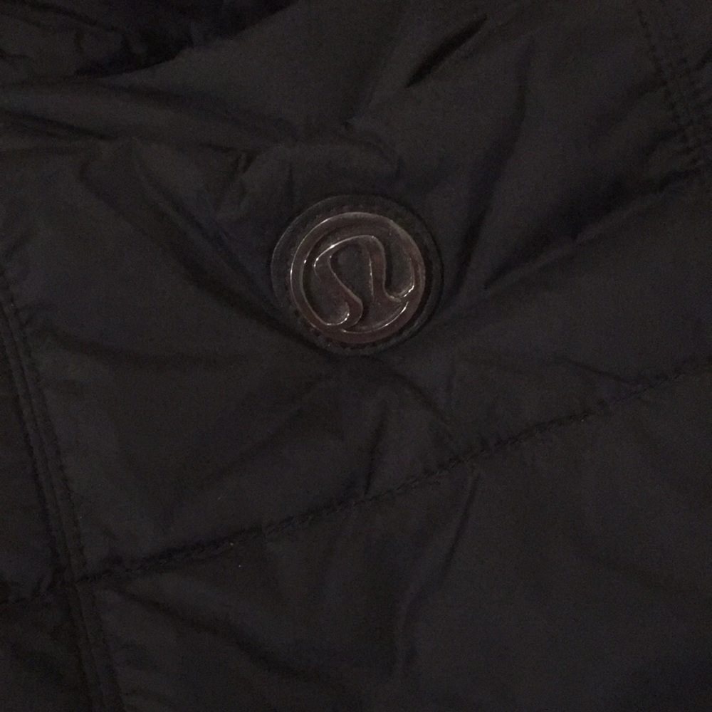 Lululemon quilted gym bag